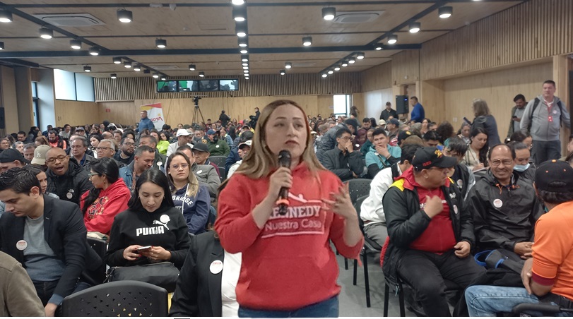 Cumpliendo con mandato constitucional