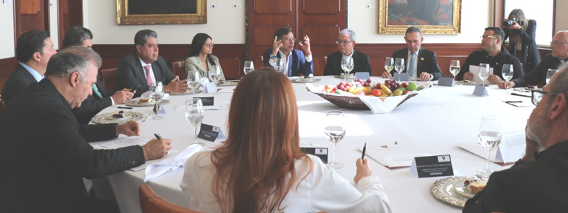 Aun el Presidente Pertro, insiste en la Unidad